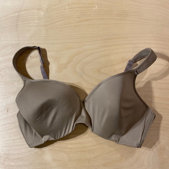 IZOD Wire Bra 42DD (CK) - Picture 5 of 10